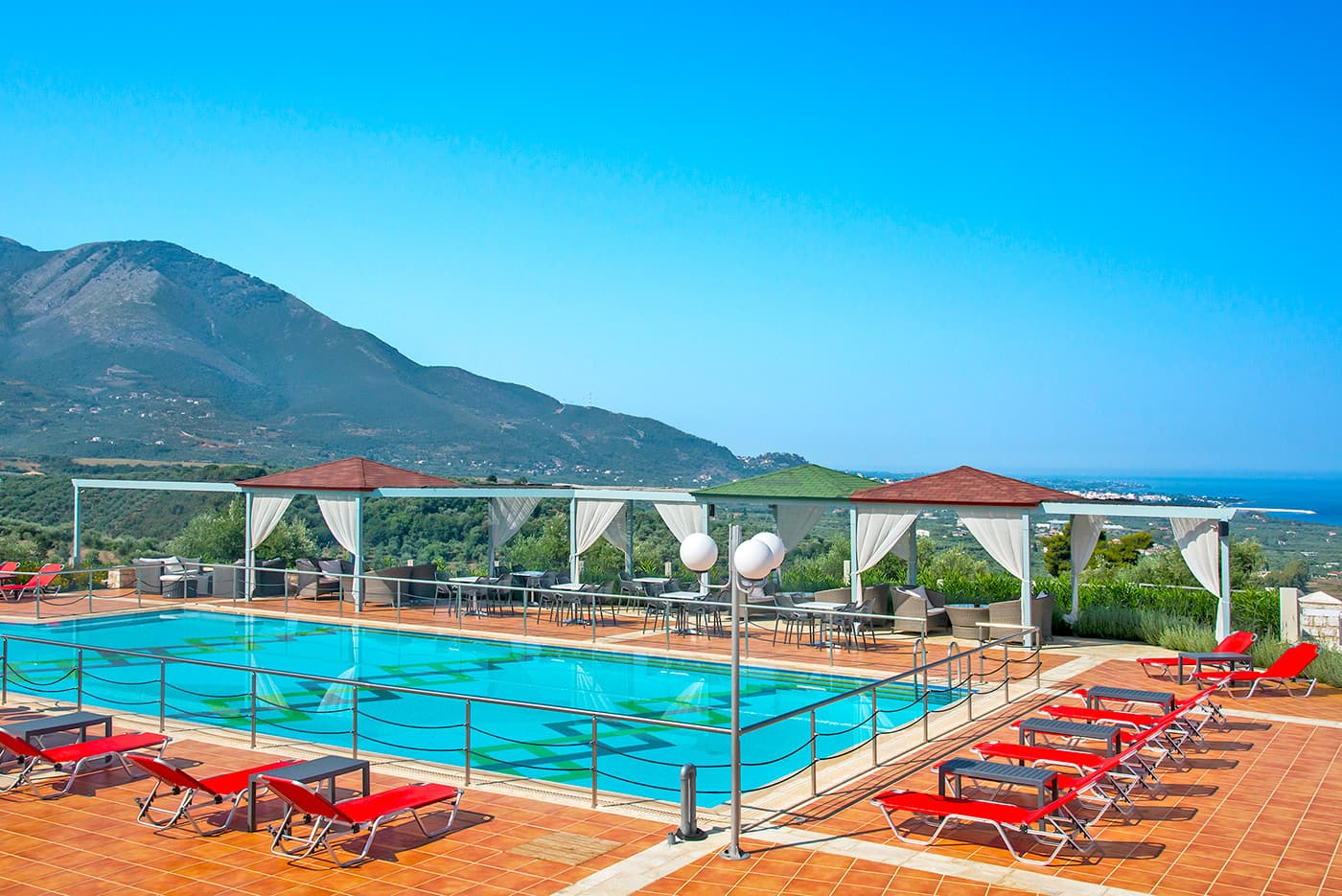 ENASTRON VILLAS ΛΥΜΠΕΡΟΠΟΥΛΟΣ 4