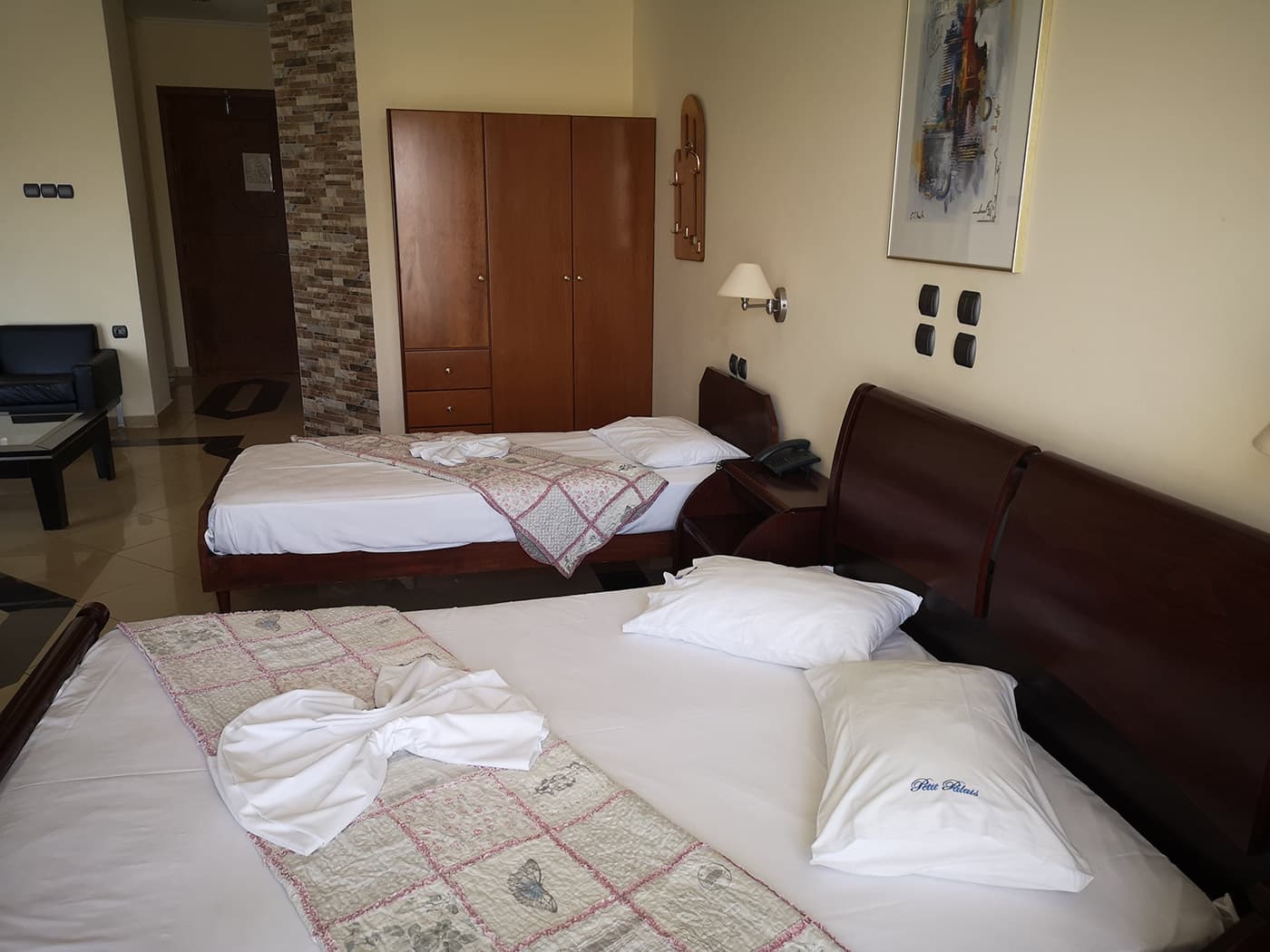 Hotel petit 2